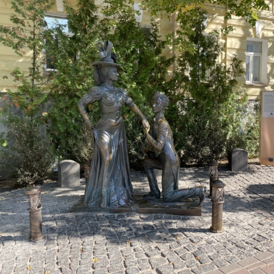 💃🏼 Skuľptura Proni Prokopivny u Kyjevi zagovoryla ukraїnśkoju